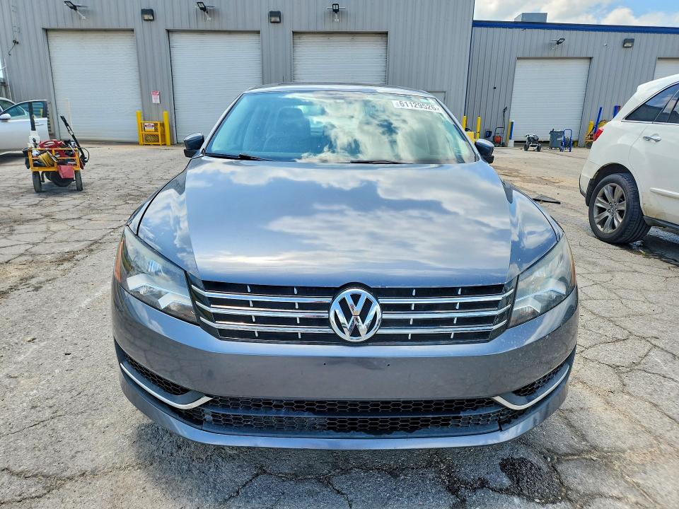 2014 Volkswagen Passat მანქანა იყიდება აუქციონზე, vin: 1VWBN7A31EC106410, აუქციონის ნომერი: 61129526