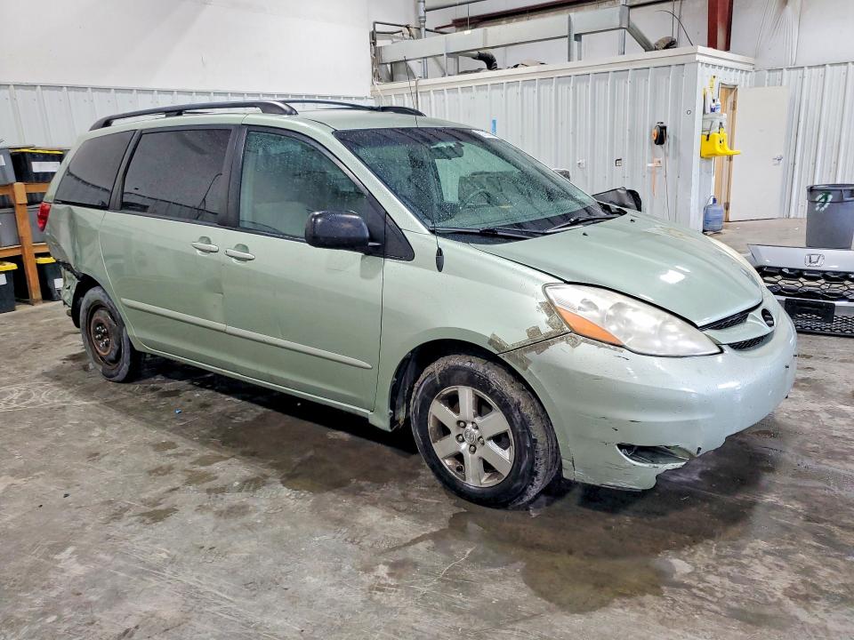 2008 Toyota Sienna მანქანა იყიდება აუქციონზე, vin: 5TDZK23C08S116732, აუქციონის ნომერი: 62705006