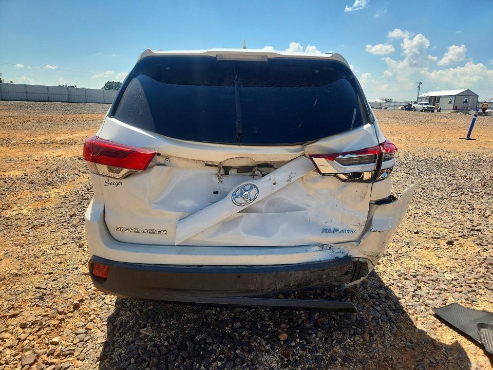59991956 :رقم المزاد ، 5TDJZRFHXKS569272 vin ، 2019 Toyota Highlander مزاد بيع
