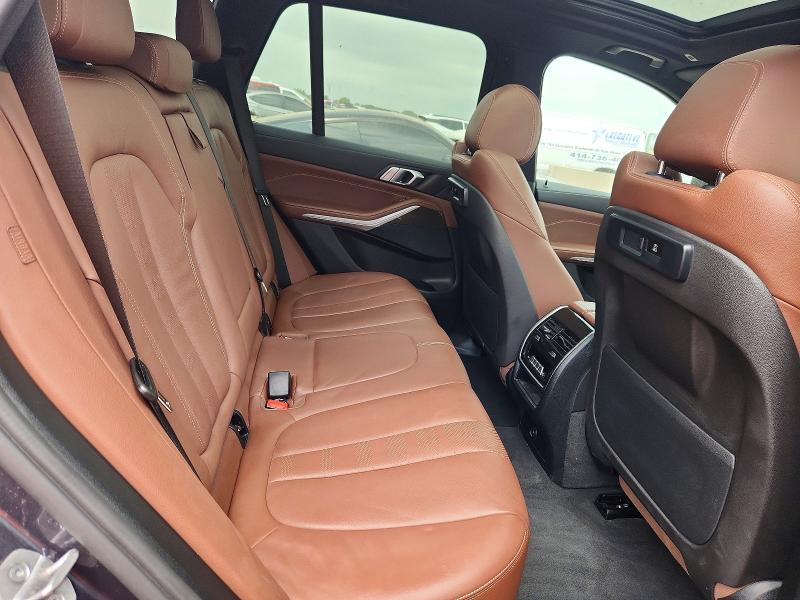 60427026 :رقم المزاد ، 5UXCR6C05N9N38423 vin ، 2022 Bmw X5 مزاد بيع