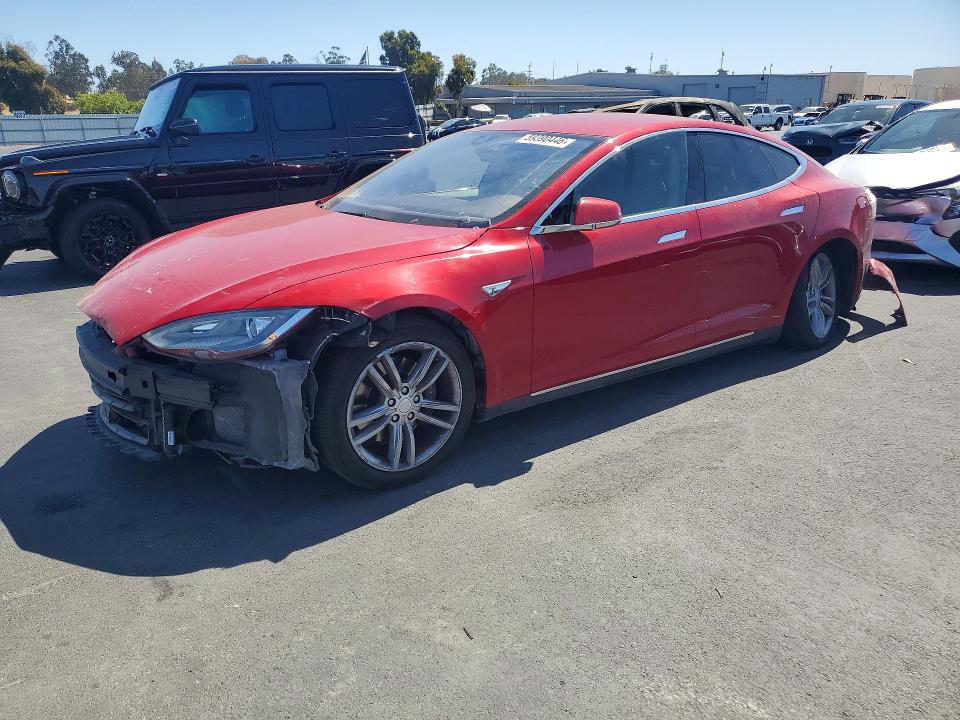 Aukcja sprzedaży 2014 Tesla Model S, vin: 5YJSA1H13EFP63745, numer aukcji: 59390446