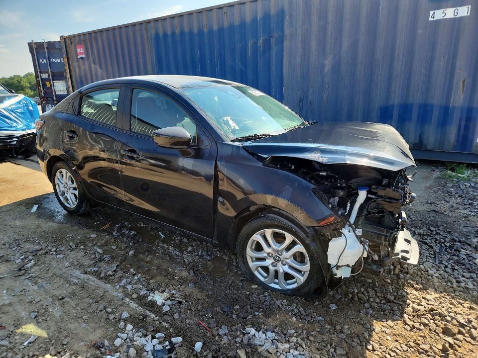 Продажа на аукционе авто 2017 Toyota Yaris Ia, vin: 3MYDLBYV5HY153769, номер лота: 59261906