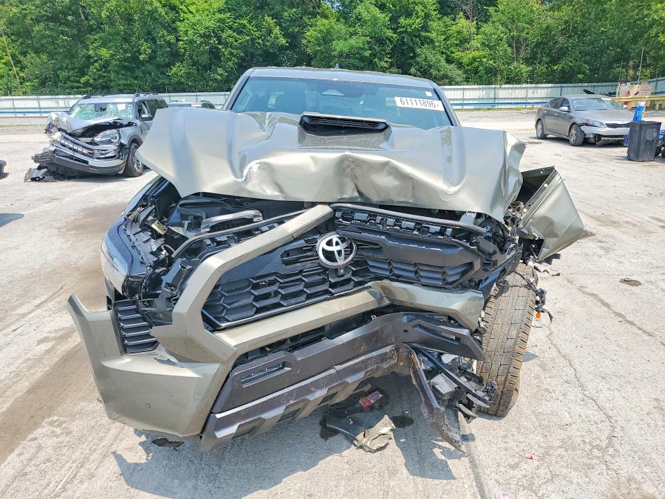 61111896 :رقم المزاد ، 3TMLB5JN6SM088373 vin ، 2025 Toyota Tacoma مزاد بيع