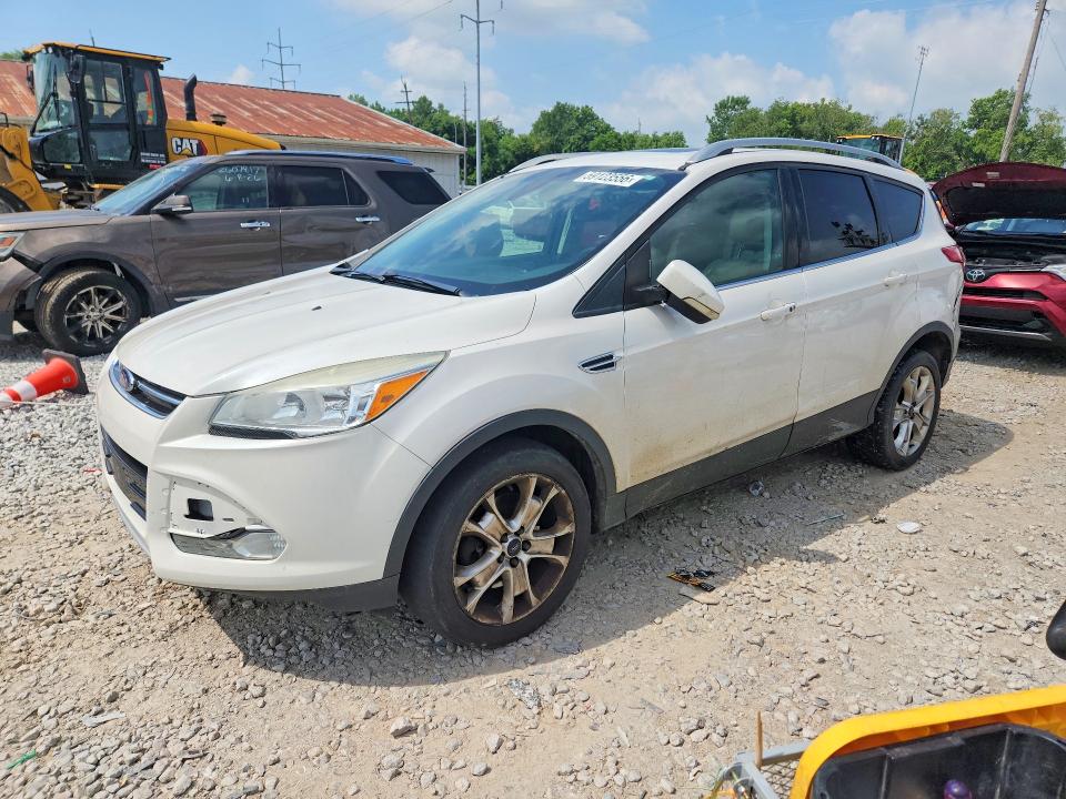 2014 Ford Escape მანქანა იყიდება აუქციონზე, vin: 1FMCU0J95EUC51476, აუქციონის ნომერი: 59123556