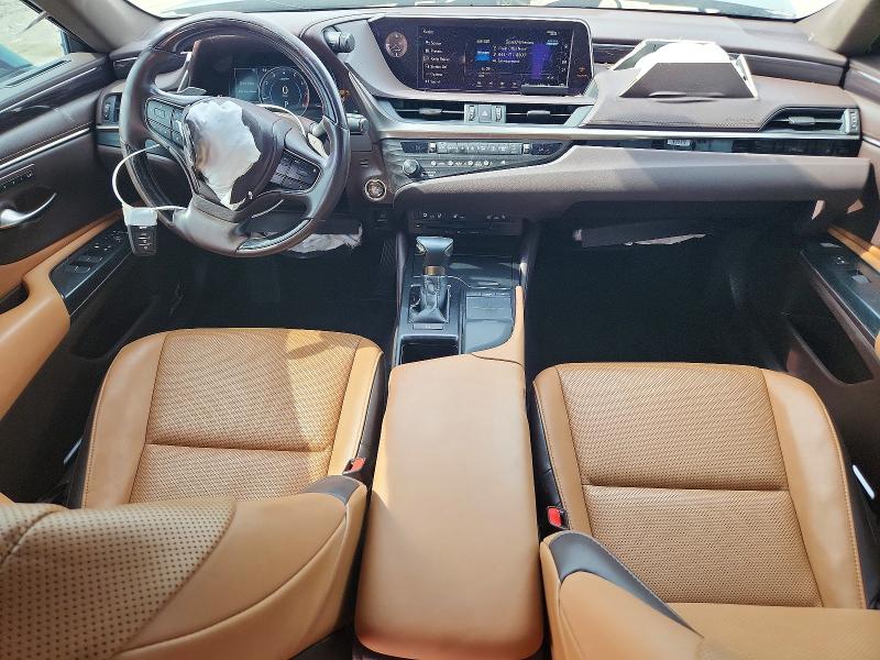 63467616 :رقم المزاد ، 58ADZ1B12LU075884 vin ، 2020 Lexus Es مزاد بيع