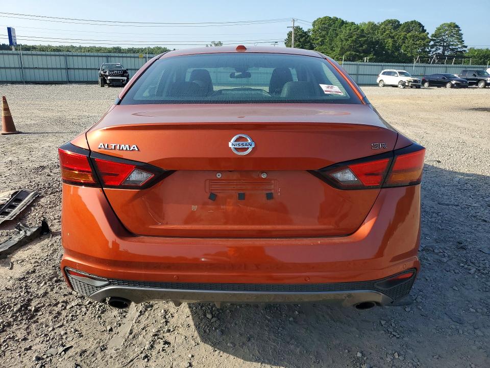 61556636 :رقم المزاد ، 1N4BL4CV1NN382019 vin ، 2022 Nissan Altima مزاد بيع