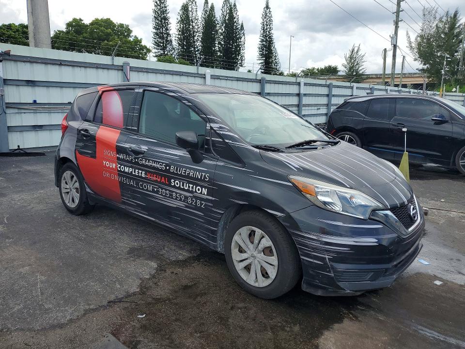 63124956 :رقم المزاد ، 3N1CE2CP2JL359621 vin ، 2018 Nissan Versa Note مزاد بيع
