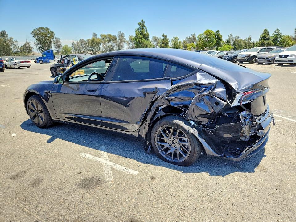 62286636 :رقم المزاد ، 5YJ3E1EA8SF058979 vin ، 2025 Tesla Model 3 مزاد بيع