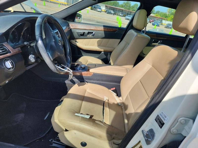 61061186 :رقم المزاد ، WDDHF8HB4AA115580 vin ، 2010 Mercedes-benz E مزاد بيع