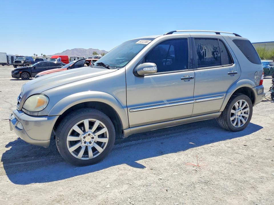 2005 Mercedes-benz Ml მანქანა იყიდება აუქციონზე, vin: 4JGAB57E95A542692, აუქციონის ნომერი: 59232366