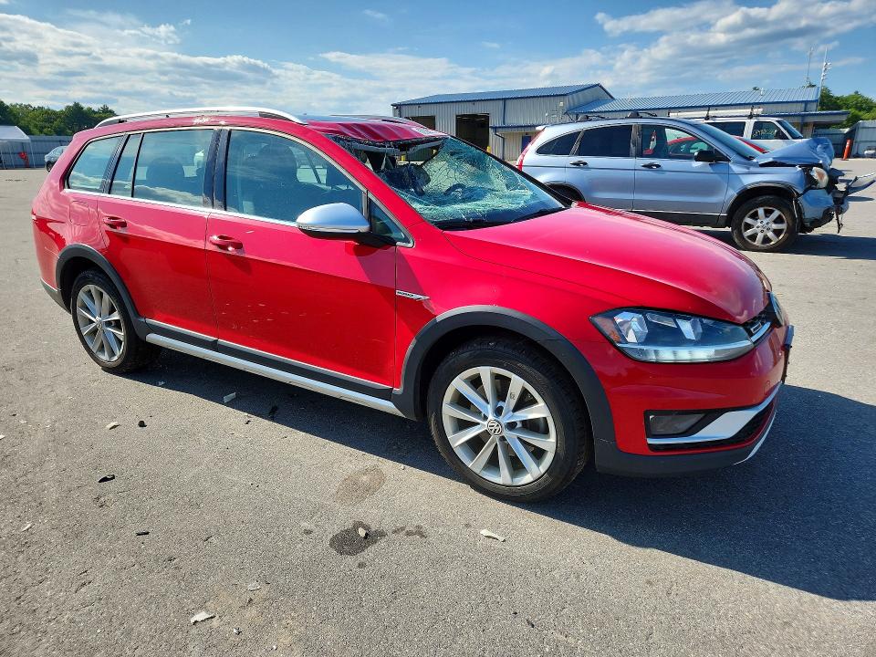 Продажа на аукционе авто 2019 Volkswagen Golf Alltrack, vin: 3VWM17AU9KM523099, номер лота: 62387376