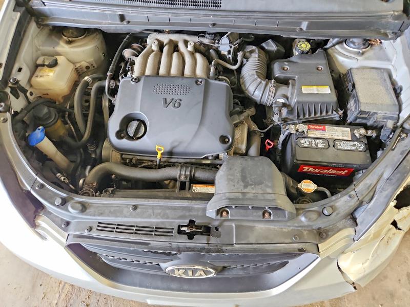 60115896 :رقم المزاد ، KNAFG526487133591 vin ، 2008 Kia Rondo مزاد بيع