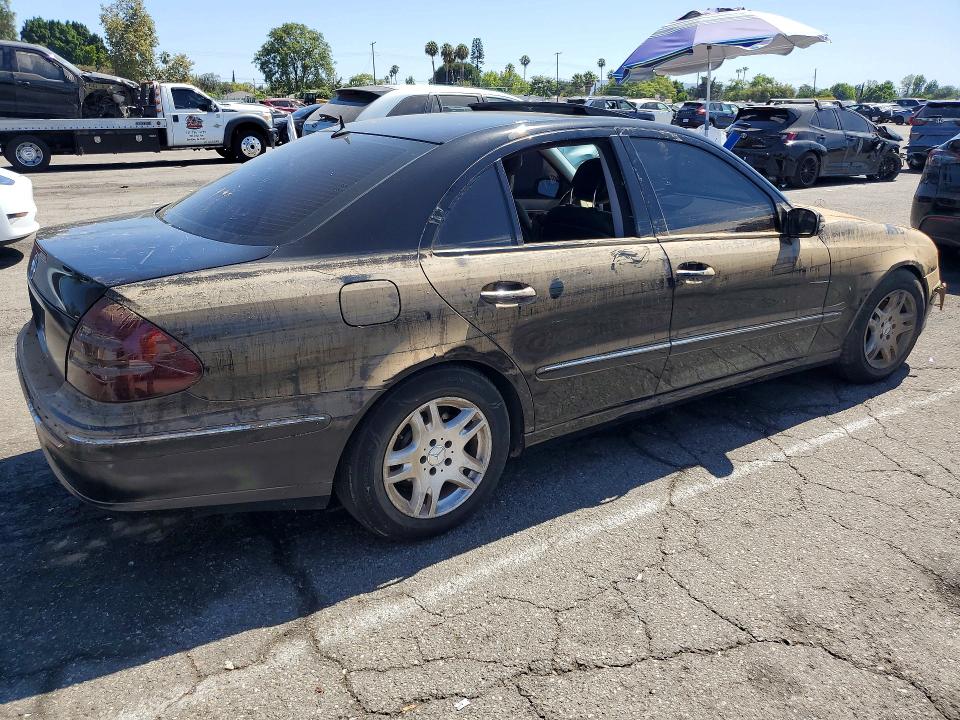 Продажа на аукционе авто 2004 Mercedes-benz E, vin: WDBUF65J64A512204, номер лота: 61812316