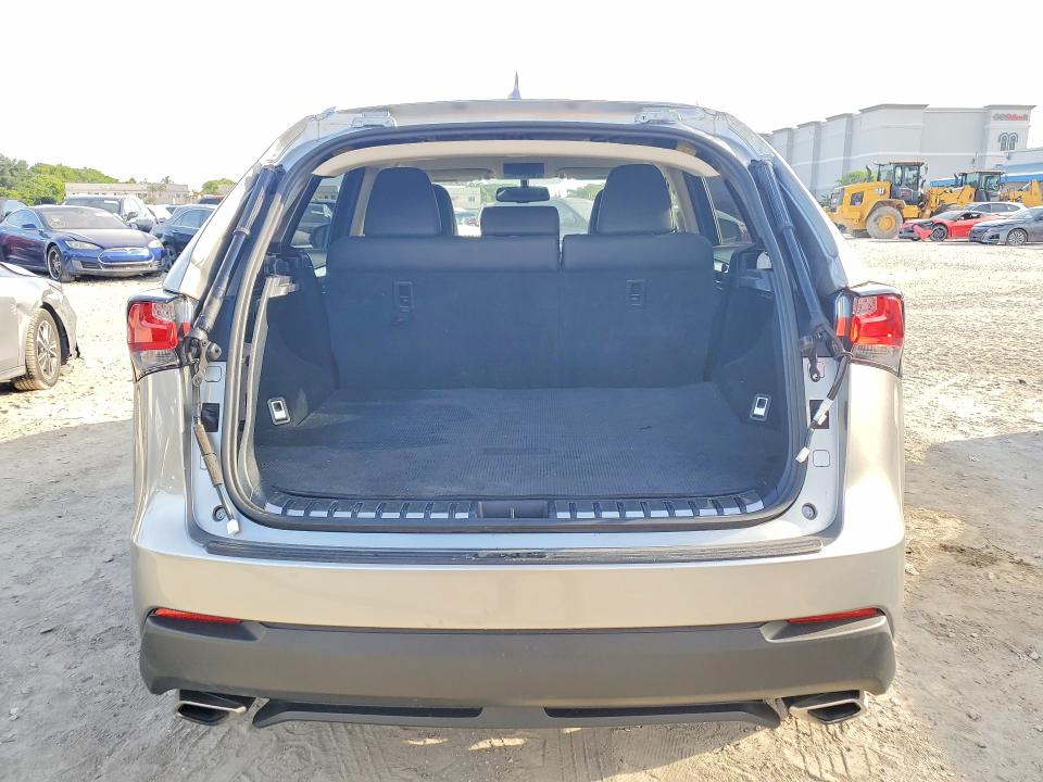 63175716 :رقم المزاد ، JTJYARBZ5H2052401 vin ، 2017 Lexus Nx 200t مزاد بيع