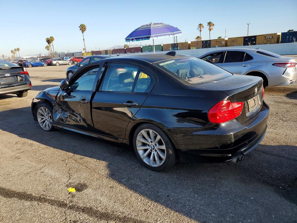 2011 Bmw 328 მანქანა იყიდება აუქციონზე, vin: WBAPH5G56BNM76889, აუქციონის ნომერი: 62265176