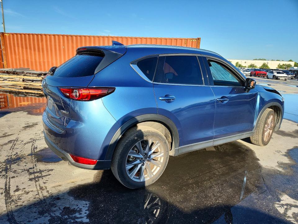Продаж на аукціоні авто 2021 Mazda Cx-5, vin: JM3KFADM0M0331622, номер лоту: 59233466