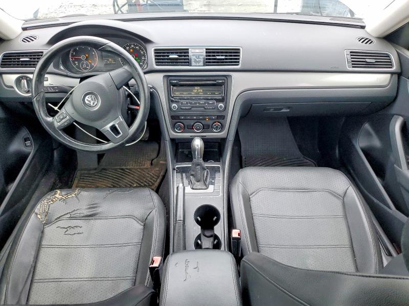 62328716 :رقم المزاد ، 1VWAT7A33EC065666 vin ، 2014 Volkswagen Passat مزاد بيع