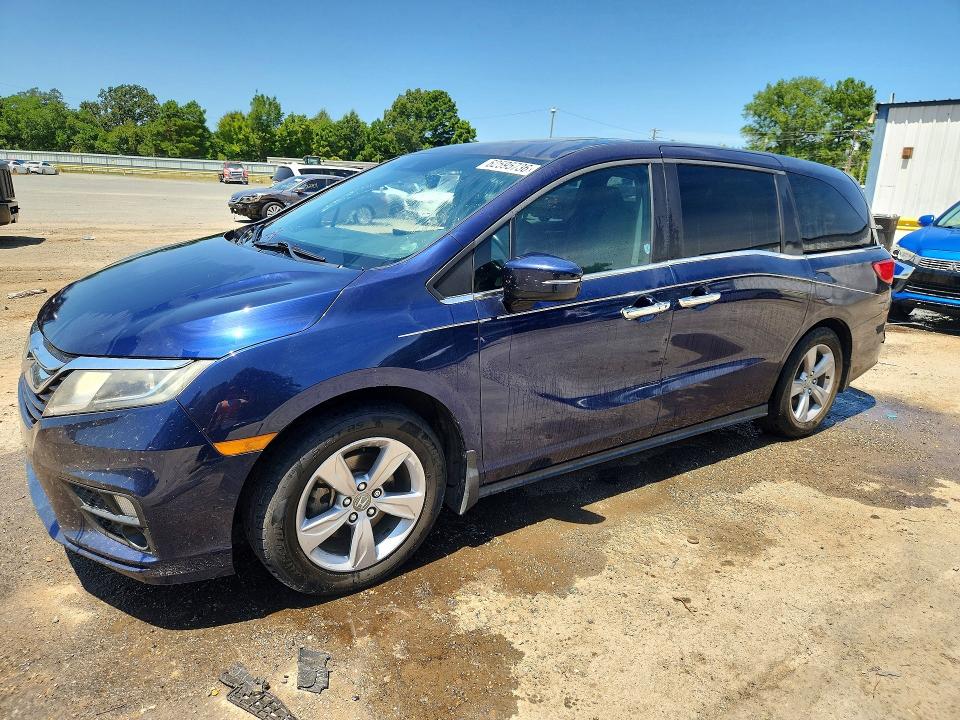 2018 Honda Odyssey მანქანა იყიდება აუქციონზე, vin: 5FNRL6H79JB111703, აუქციონის ნომერი: 62595736