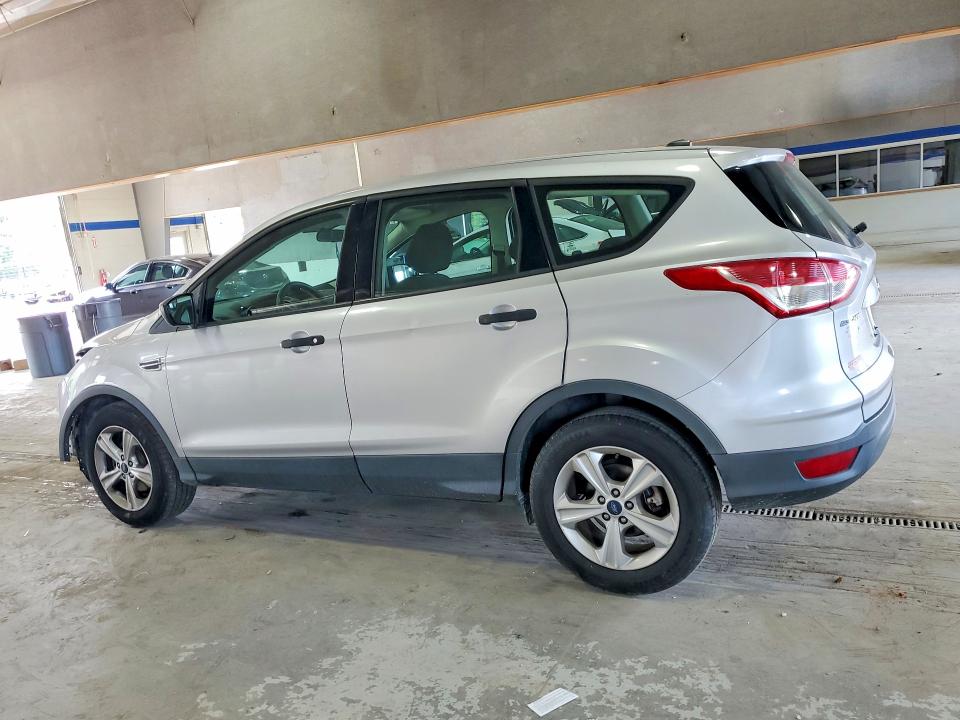60948546 :رقم المزاد ، 1FMCU0F75GUB88406 vin ، 2016 Ford Escape مزاد بيع
