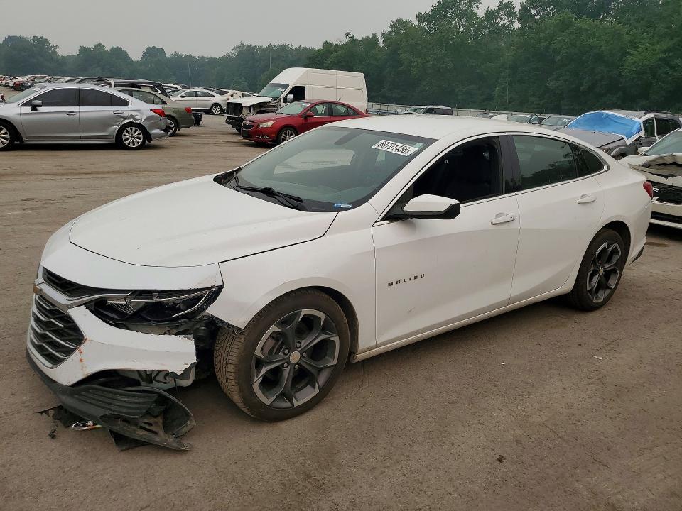 Продажа на аукционе авто 2022 Chevrolet Malibu, vin: 1G1ZD5ST4NF168267, номер лота: 60701436