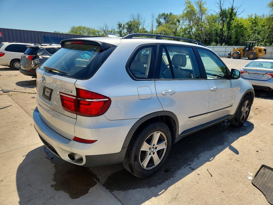 Продажа на аукционе авто 2013 Bmw X5, vin: 5UXZV4C59DL992438, номер лота: 60135006