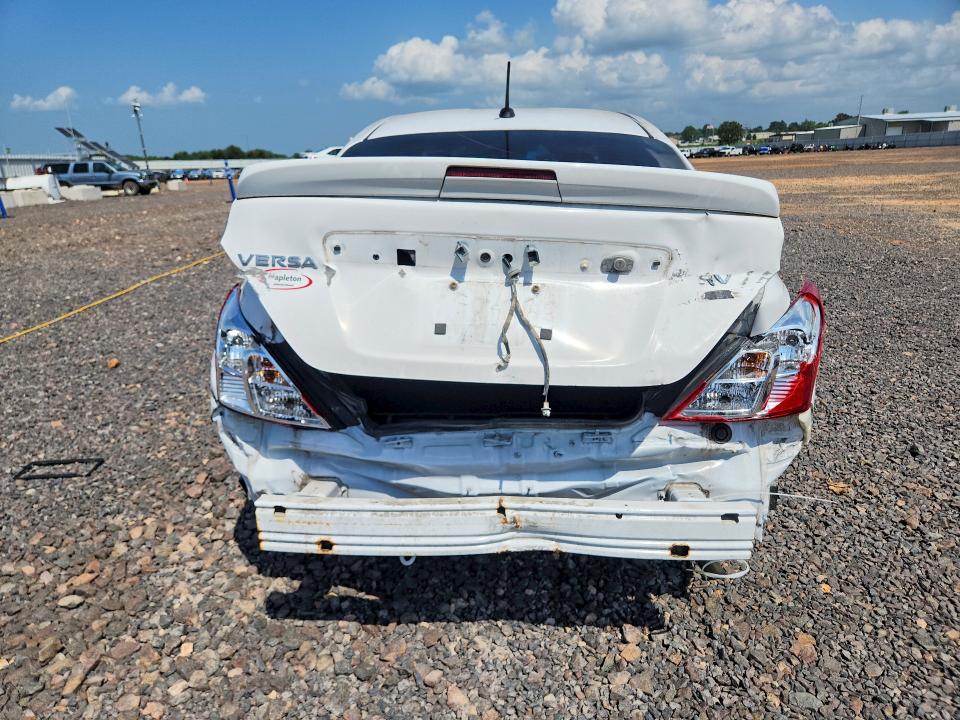 2018 Nissan Versa მანქანა იყიდება აუქციონზე, vin: 3N1CN7AP7JL876252, აუქციონის ნომერი: 62088586