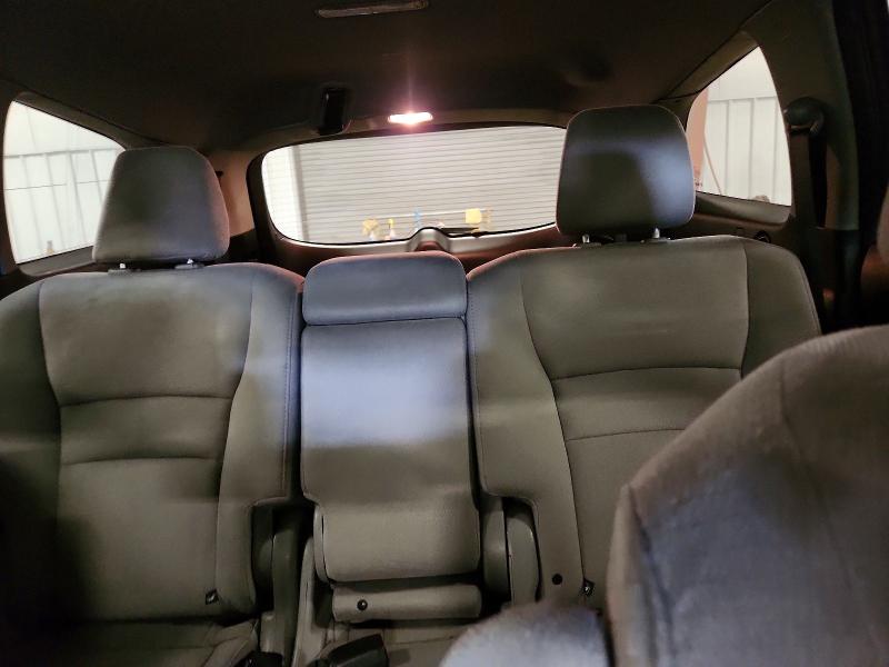 61447626 :رقم المزاد ، 5FNYF6H36JB022767 vin ، 2018 Honda Pilot مزاد بيع