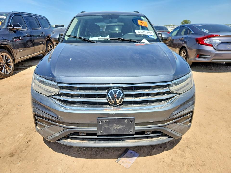 Продажа на аукционе авто 2023 Volkswagen Tiguan, vin: 3VVRB7AX2PM034200, номер лота: 61888376