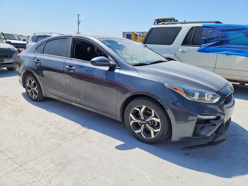 61955076 :رقم المزاد ، 3KPF24AD0ME331266 vin ، 2021 Kia Forte مزاد بيع