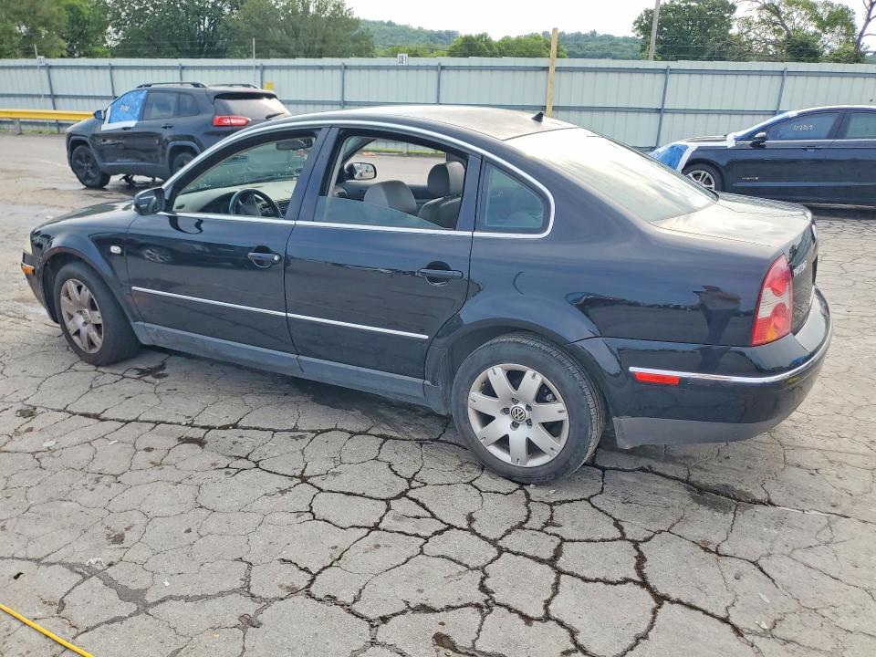 2002 Volkswagen Passat მანქანა იყიდება აუქციონზე, vin: WVWRH63B02P433313, აუქციონის ნომერი: 61878666