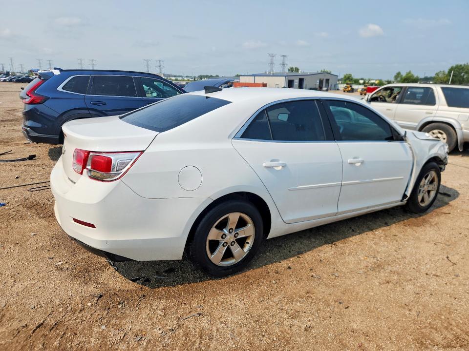 62779596 :رقم المزاد ، 1G11A5SL5FU130565 vin ، 2015 Chevrolet Malibu مزاد بيع