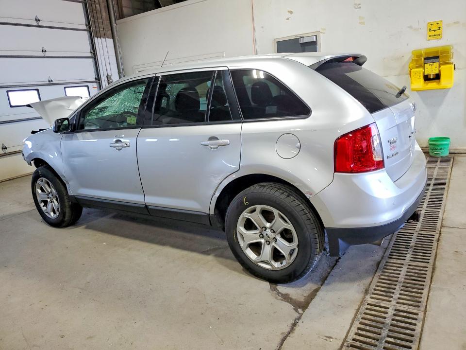 61052806 :رقم المزاد ، 2FMDK4JC3EBB39150 vin ، 2014 Ford Edge مزاد بيع