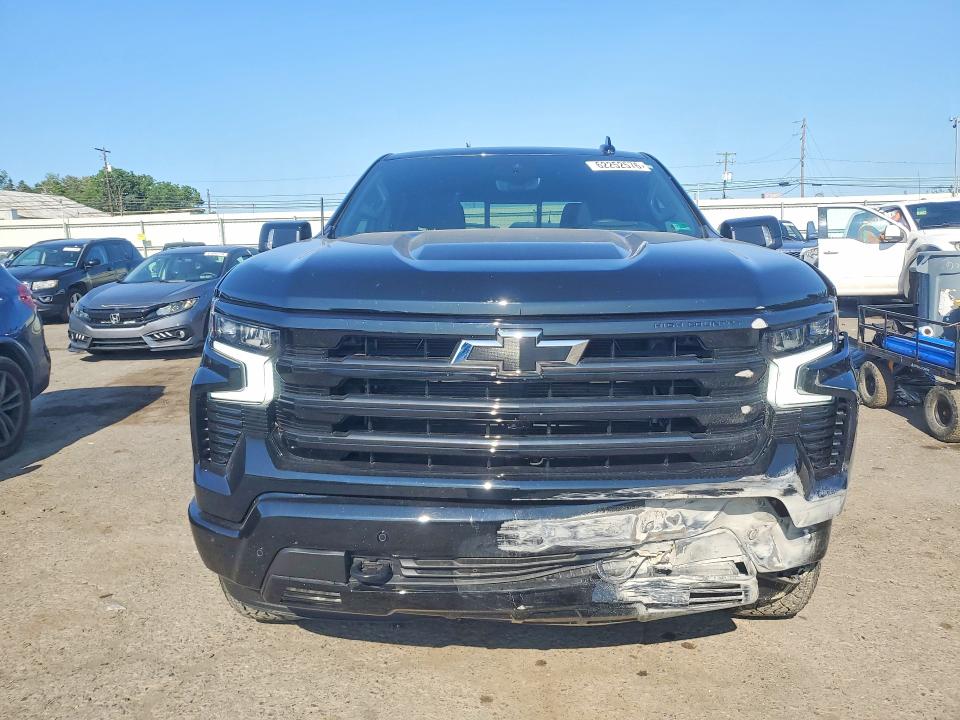 Продажа на аукционе авто 2025 Chevrolet Silverado, vin: 1GCUKJED5SZ100946, номер лота: 62252576