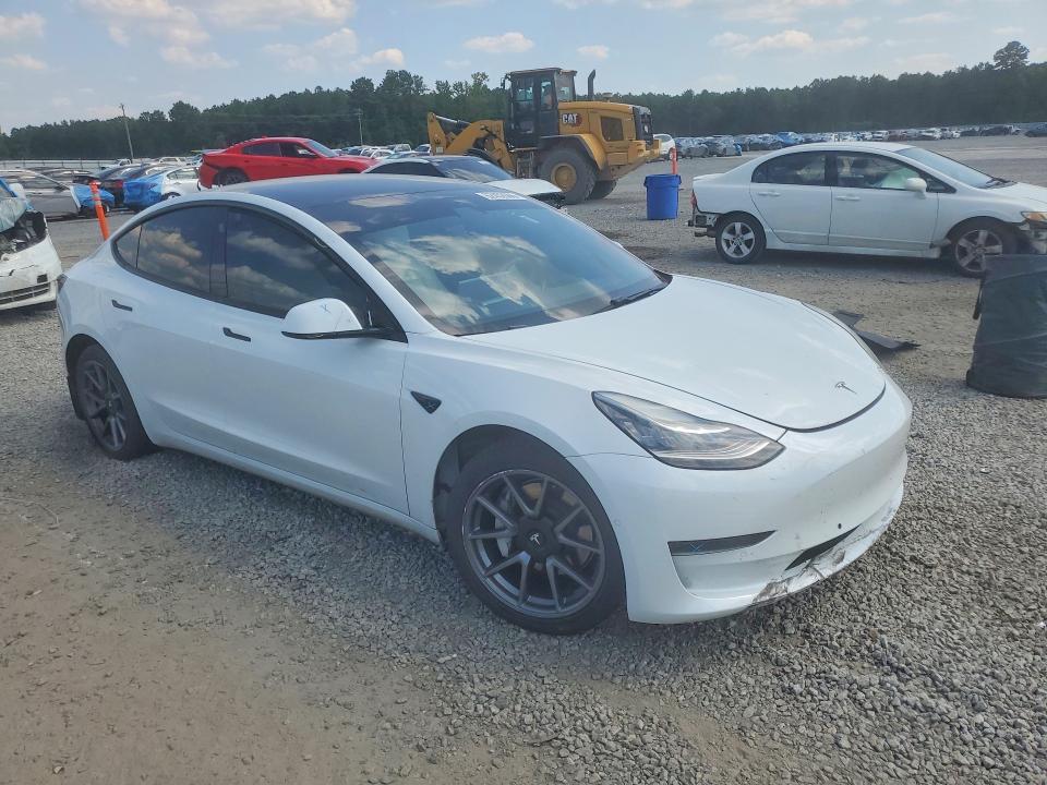 62452606 :رقم المزاد ، 5YJ3E1EA8MF851881 vin ، 2021 Tesla Model 3 مزاد بيع