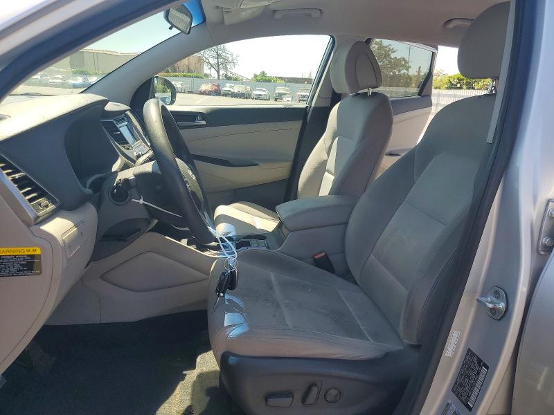2016 Hyundai Tucson მანქანა იყიდება აუქციონზე, vin: KM8J33A23GU156951, აუქციონის ნომერი: 61614416