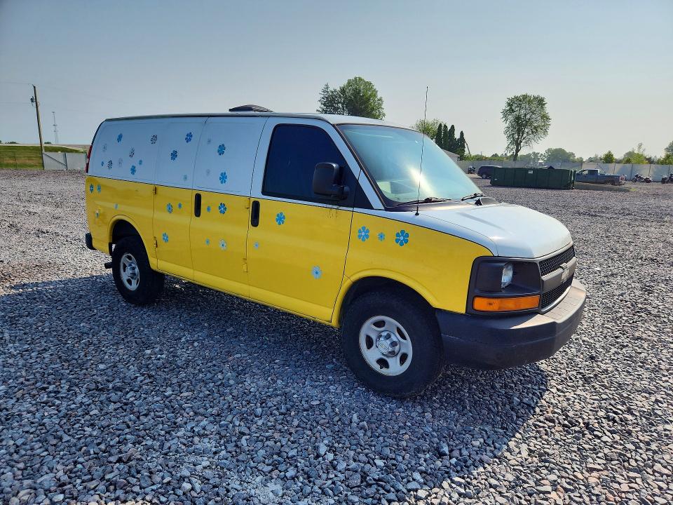 63041596 :رقم المزاد ، 1GCFG15X771114907 vin ، 2007 Chevrolet Express G1500 مزاد بيع