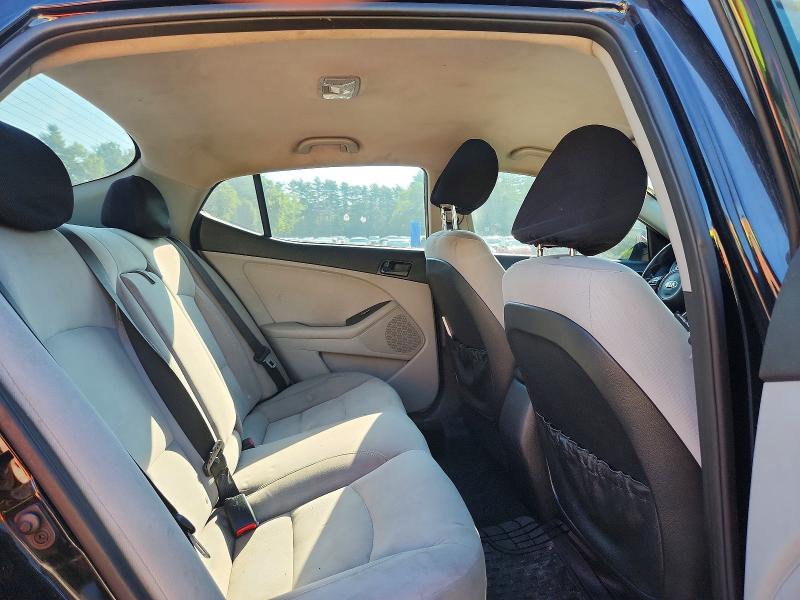 60677766 :رقم المزاد ، 5XXGM4A76FG354635 vin ، 2015 Kia Optima مزاد بيع