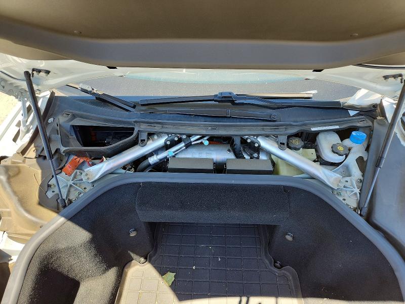 Продажа на аукционе авто 2015 Tesla Model S, vin: 5YJSA1S10FF099415, номер лота: 60622356
