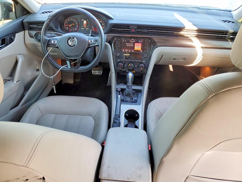 60844326 :رقم المزاد ، 1VWCA7A30LC018526 vin ، 2020 Volkswagen Passat مزاد بيع