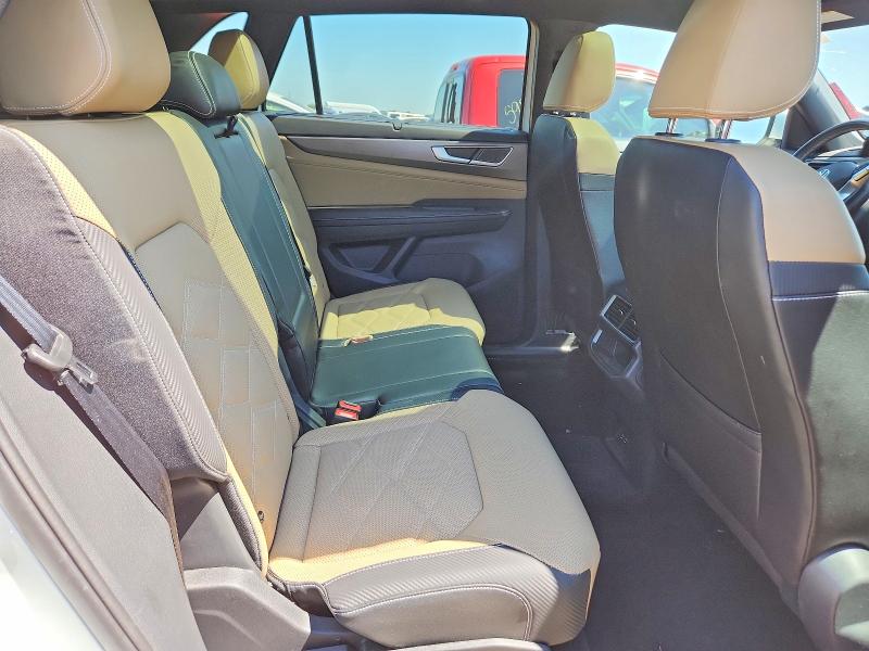 59590516 :رقم المزاد ، 1V2KE2CA6RC216181 vin ، 2024 Volkswagen Atlas Cross Sport مزاد بيع