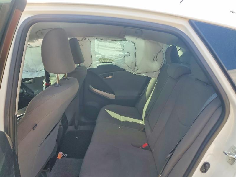 62310566 :رقم المزاد ، JTDKN3DU8F1978418 vin ، 2015 Toyota Prius مزاد بيع