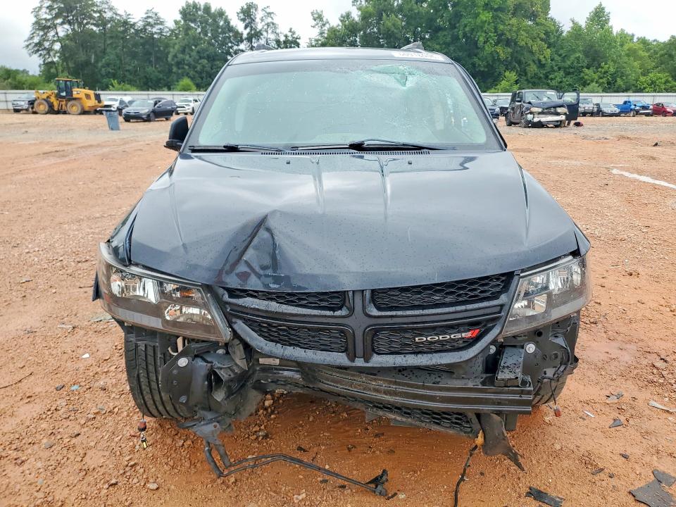 60918006 :رقم المزاد ، 3C4PDCGB7HT585332 vin ، 2017 Dodge Journey مزاد بيع