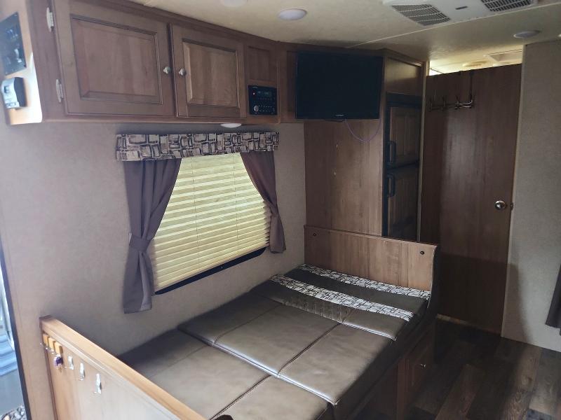 2017 Foresriver Rockwood მანქანა იყიდება აუქციონზე, vin: 4X4TRLY26HD415400, აუქციონის ნომერი: 58938426