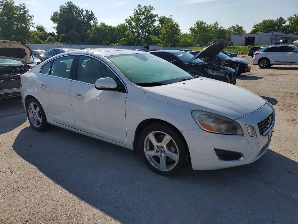 60296546 :رقم المزاد ، YV1622FS1C2106789 vin ، 2012 Volvo S60 مزاد بيع