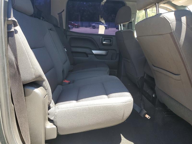 62048436 :رقم المزاد ، 3GCUKREC1JG271875 vin ، 2018 Chevrolet Silverado مزاد بيع