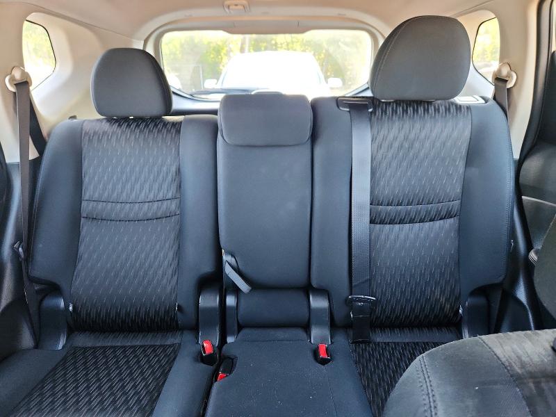 62131786 :رقم المزاد ، 5N1AT2MV0JC777173 vin ، 2018 Nissan Rogue مزاد بيع