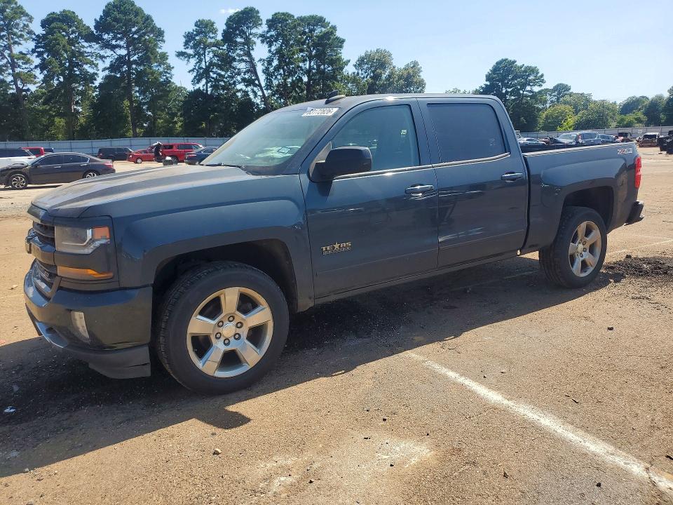 Продаж на аукціоні авто 2017 Chevrolet Silverado, vin: 3GCUKREC2HG247305, номер лоту: 63172826