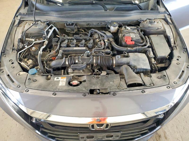 62303036 :رقم المزاد ، 1HGCV1F5XJA100160 vin ، 2018 Honda Accord مزاد بيع