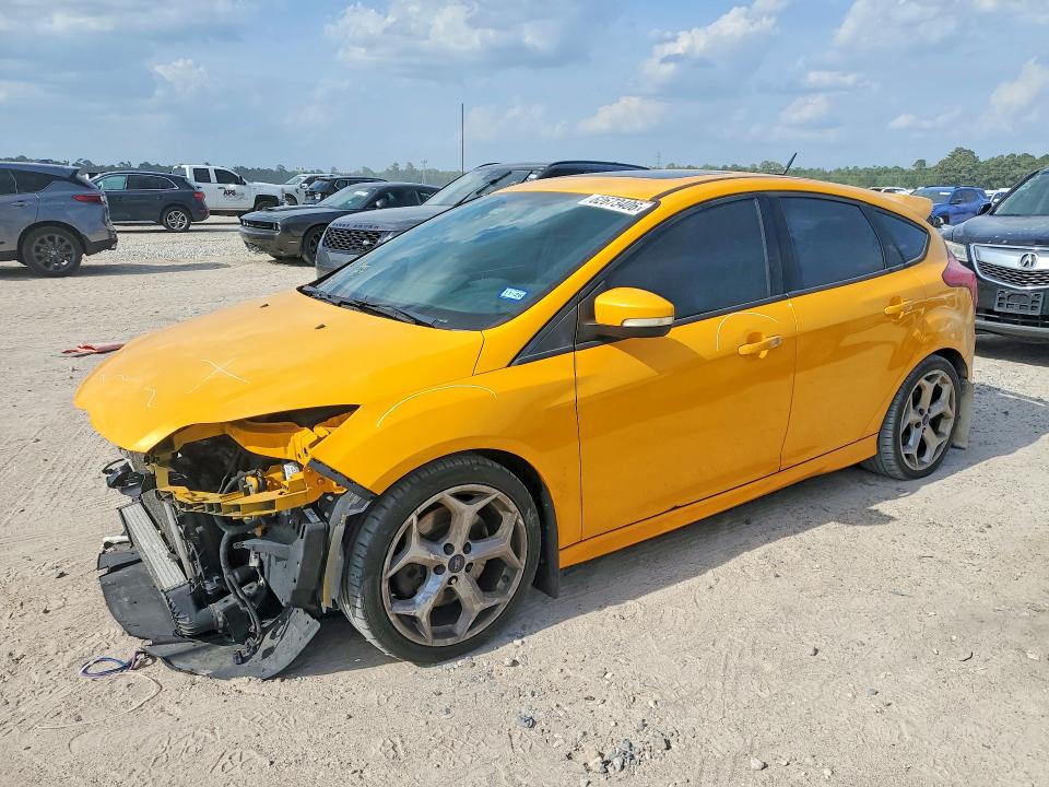 2013 Ford Focus მანქანა იყიდება აუქციონზე, vin: 1FADP3L98DL251139, აუქციონის ნომერი: 62673406