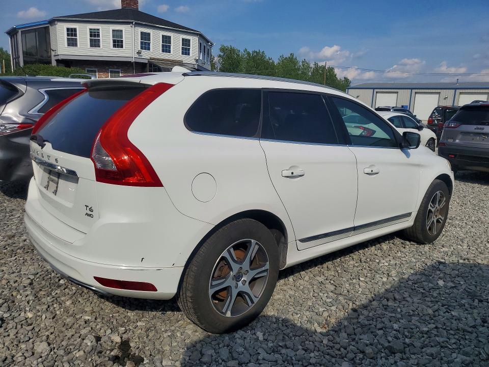 2015 Volvo Xc60 მანქანა იყიდება აუქციონზე, vin: YV4902RC8F2571598, აუქციონის ნომერი: 61006946